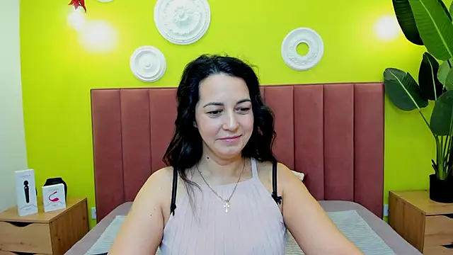 Linda Insatiable online show from February 2026 01:37:02 AM