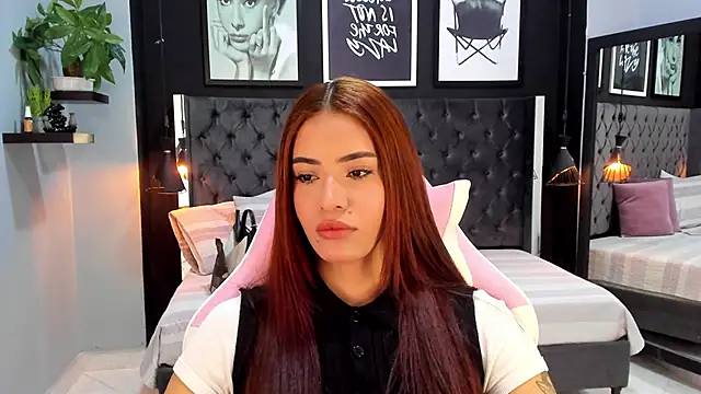 Snapshot of Madie__collins chatting on September 2025 10:09:02 AM Madie collins online show from September 2025 10:09:02 AM