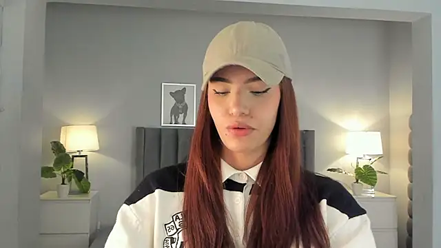 Snapshot of Madie__collins chatting on October 2025 11:33:02 AM Madie collins online show from October 2025 11:33:02 AM