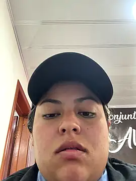 Snapshot of DULCE__26 chatting on October 2025 08:52:02 PM DULCE 26 online show from October 2025 08:52:02 PM