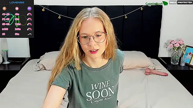 CatmintLush online show from May 2026 11:44:02 PM
