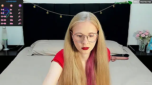 CatmintLush online show from May 2026 11:32:01 PM