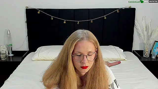 CatmintLush online show from June 2026 11:37:01 PM