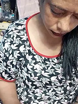 Urmila bhabhii online show from October 2025 02:42:01 AM