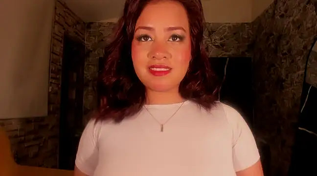 Snapshot of Estrella05_ chatting on February 2025 03:25:01 AM Estrella05 online show from February 2025 03:25:01 AM