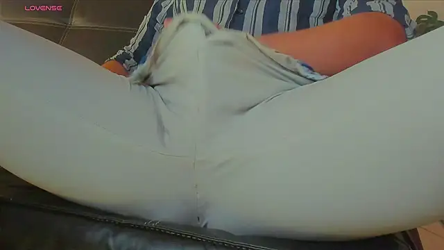 MrLonely02 online show from January 2025 05:16:02 AM