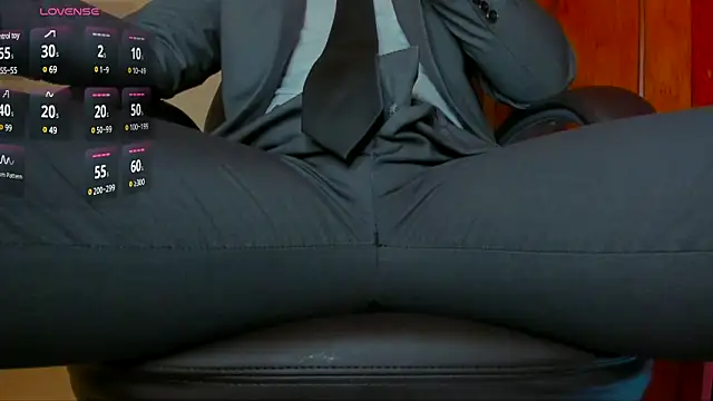 MrLonely02 online show from February 2025 09:14:01 PM