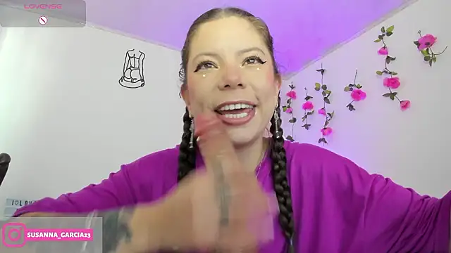 Susana garcia  online show from February 2026 09:51:02 PM