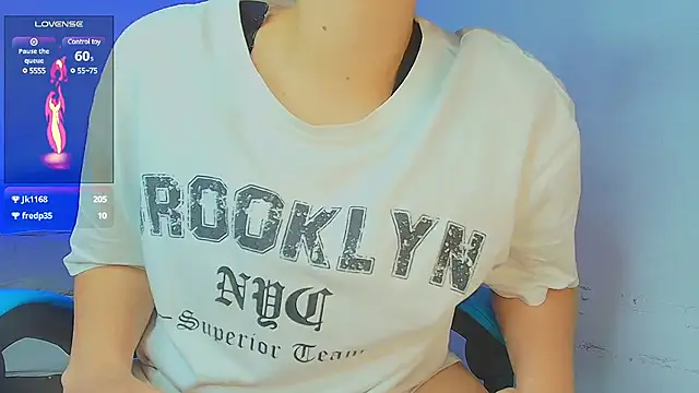 Snapshot of aron_wi chatting on January 2025 02:07:02 AM aron wi online show from January 2025 02:07:02 AM