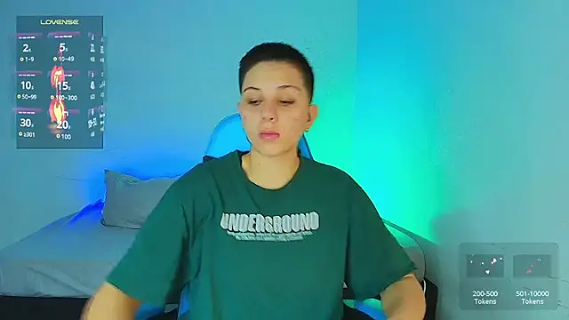 Snapshot of aron_wi chatting on January 2025 11:17:01 AM aron wi online show from January 2025 11:17:01 AM