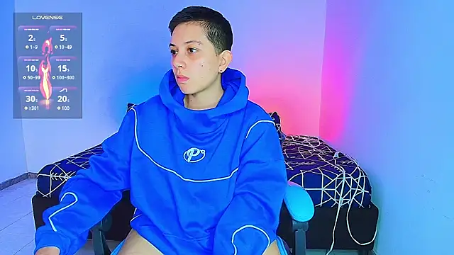 Snapshot of aron_wi chatting on January 2025 06:06:01 PM aron wi online show from January 2025 06:06:01 PM