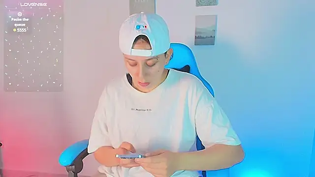 Snapshot of aron_wi chatting on March 2025 11:03:02 PM aron wi online show from March 2025 11:03:02 PM