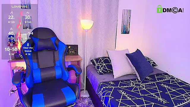 Snapshot of aron_wi chatting on November 2025 10:38:02 AM aron wi online show from November 2025 10:38:02 AM