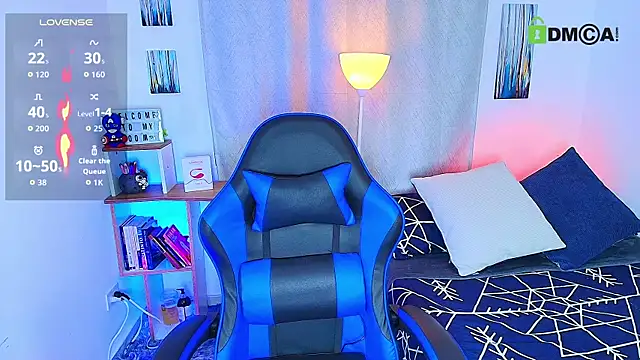 Snapshot of aron_wi chatting on November 2025 01:05:02 AM aron wi online show from November 2025 01:05:02 AM