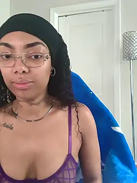 butterflybootyy online show from May 2026 12:26:02 PM