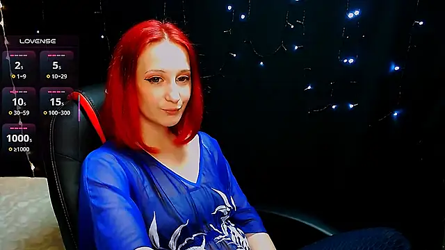Snapshot of AgathaNoxe chatting on February 2025 08:39:01 PM AgathaNoxe online show from February 2025 08:39:01 PM