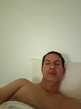 Snapshot of bagoulo chatting on October 2025 10:43:02 PM bagoulo online show from October 2025 10:43:02 PM