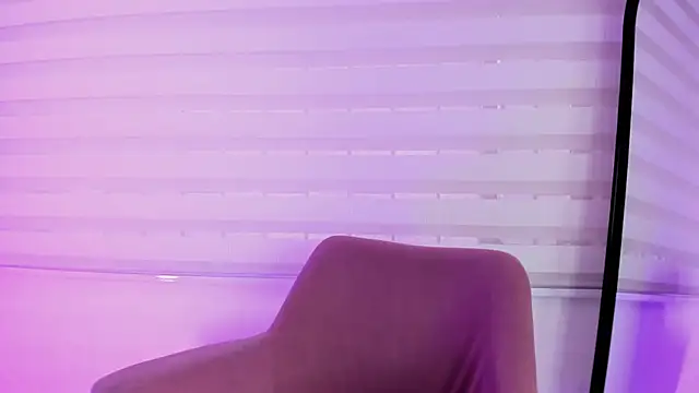 Snapshot of ariana_rosse__ chatting on January 2025 07:31:02 PM ariana rosse online show from January 2025 07:31:02 PM