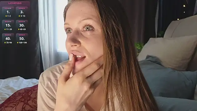Snapshot of Chloe_Vixen chatting on March 2025 02:46:02 PM Chloe Vixen online show from March 2025 02:46:02 PM