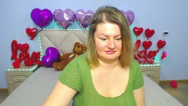 Snapshot of ZannaDreil chatting on February 2025 05:26:01 AM ZannaDreil online show from February 2025 05:26:01 AM