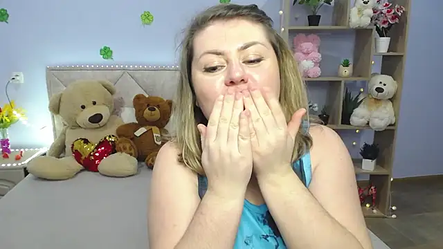 Snapshot of ZannaDreil chatting on March 2025 10:07:02 AM ZannaDreil online show from March 2025 10:07:02 AM