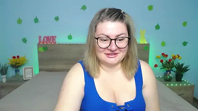 Snapshot of ZannaDreil chatting on March 2025 07:09:01 PM ZannaDreil online show from March 2025 07:09:01 PM