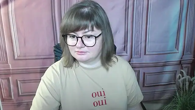 Snapshot of ZannaDreil chatting on September 2025 06:07:01 PM ZannaDreil online show from September 2025 06:07:01 PM