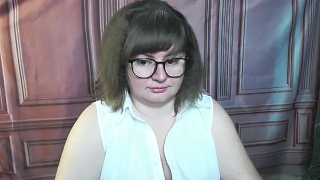 Snapshot of ZannaDreil chatting on September 2025 05:57:02 PM ZannaDreil online show from September 2025 05:57:02 PM