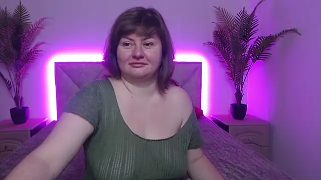 Snapshot of ZannaDreil chatting on September 2025 11:56:02 AM ZannaDreil online show from September 2025 11:56:02 AM