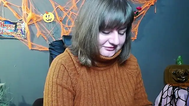 Snapshot of ZannaDreil chatting on November 2025 07:16:02 PM ZannaDreil online show from November 2025 07:16:02 PM