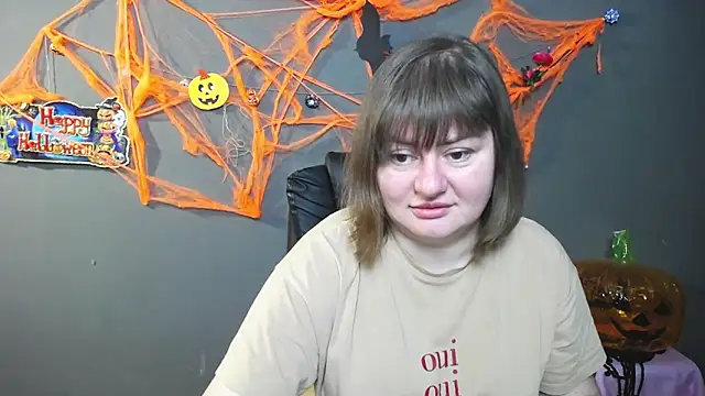 Snapshot of ZannaDreil chatting on November 2025 07:13:02 PM ZannaDreil online show from November 2025 07:13:02 PM