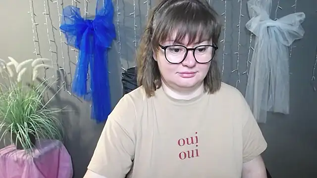 ZannaDreil online show from November 2025 06:55:02 PM