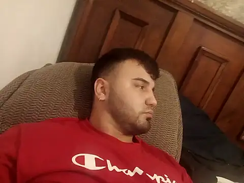 Snapshot of SINUECASTILLO chatting on December 2024 03:17:01 PM SINUECASTILLO online show from December 2024 03:17:01 PM