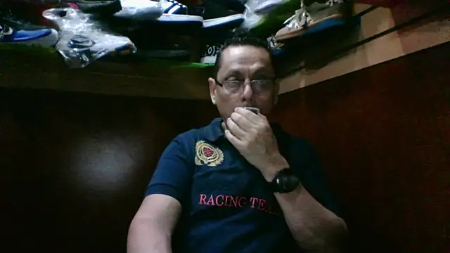 Snapshot of MarcusKelvin chatting on September 2025 01:35:02 PM MarcusKelvin online show from September 2025 01:35:02 PM