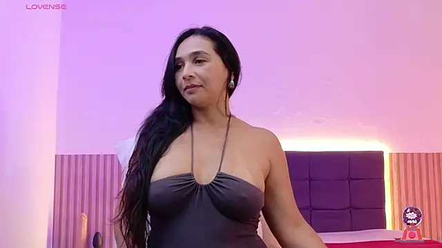 Snapshot of DIOSA-HOT chatting on October 2025 09:31:01 PM DIOSA-HOT online show from October 2025 09:31:01 PM