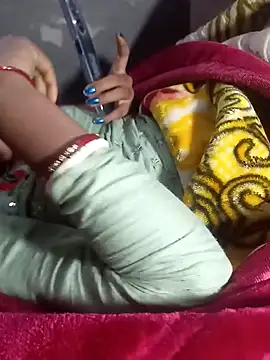 Snapshot of Indcople28 chatting on December 2024 06:05:01 PM Indcople28 online show from December 2024 06:05:01 PM