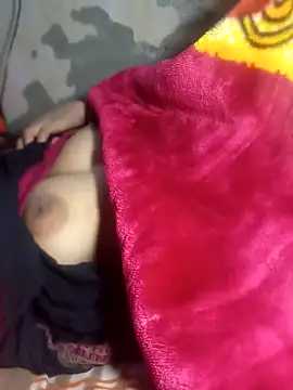 Snapshot of Indcople28 chatting on December 2024 07:07:02 PM Indcople28 online show from December 2024 07:07:02 PM