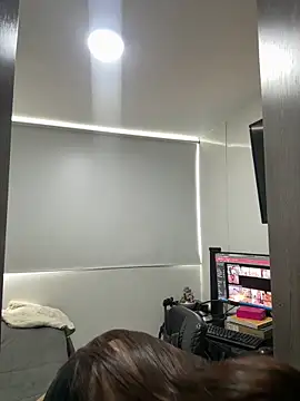 valeria2019hot online show from September 2025 05:01:01 PM