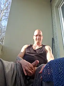 Maiki82 online show from March 2025 08:28:02 AM