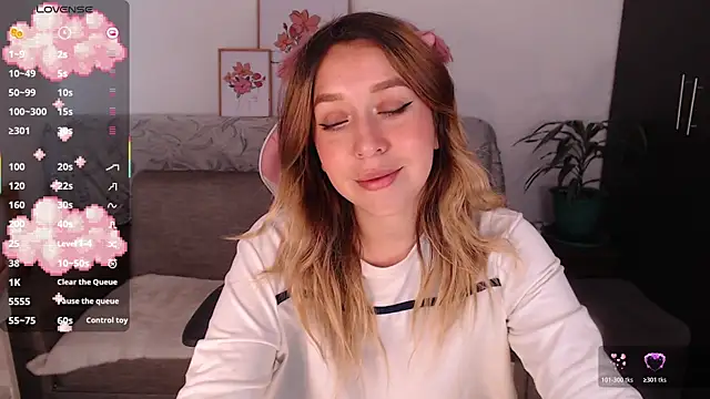 Snapshot of Dahlia__espresso chatting on March 2026 07:37:01 PM Dahlia espresso online show from March 2026 07:37:01 PM