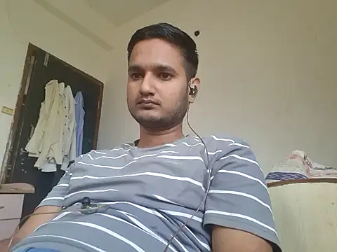 Jonrobinso online show from November 2025 05:18:02 AM