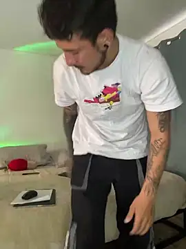 anika lowen02 online show from January 2025 03:49:02 PM