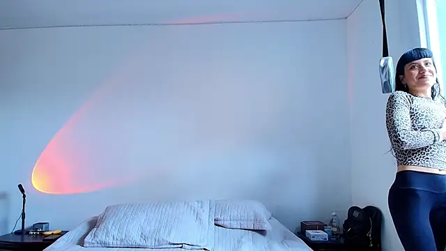 anika lowen02 online show from January 2025 03:41:01 PM