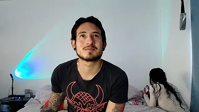 anika lowen02 online show from January 2025 03:18:01 PM