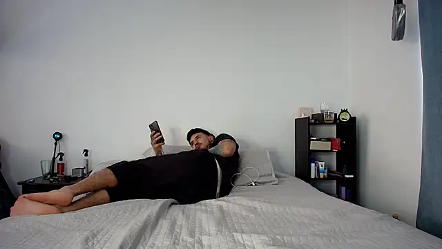 anika lowen02 online show from February 2025 08:31:01 PM