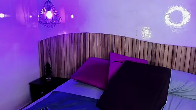 MelaniieRoux online show from January 2025 07:43:01 PM