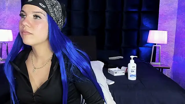 MelaniieRoux online show from March 2025 01:32:01 AM