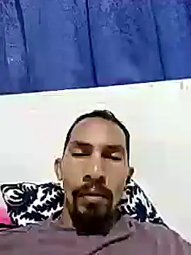 Emilio2034 online show from January 2025 06:07:01 PM