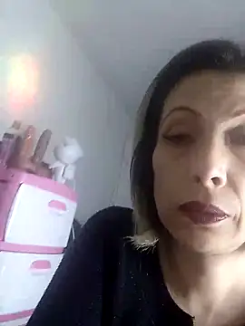 Snapshot of alixia81 chatting on September 2025 11:37:01 PM alixia81 online show from September 2025 11:37:01 PM