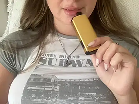 KaraLeee online show from January 2025 01:08:01 AM